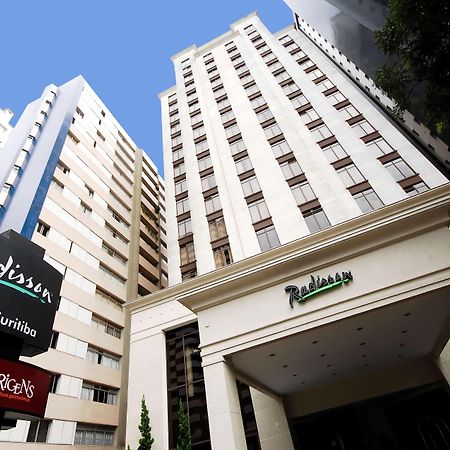 Radisson Hotel Curitiba Dış mekan fotoğraf Radisson Hotel Curitiba